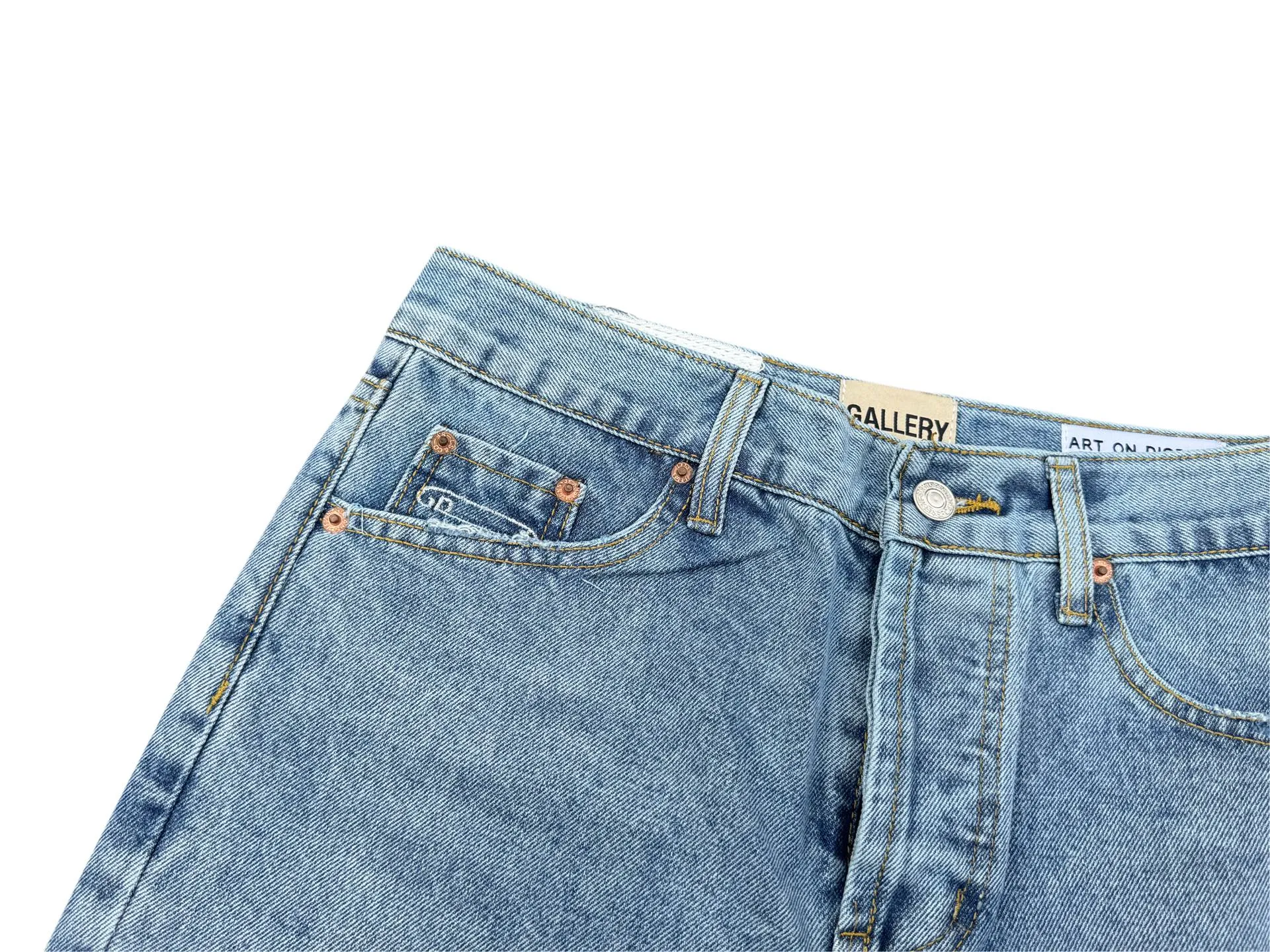 P260💰G88 GALLERY DEPT. Denim splicing flame🔥flare pants washed distressed splicing jeans GALLERY is attracted by these bell-bottom pants. Whether it is a reset of Carhartt or Levis, it has created a strong brand style. Since these pants are modified from rare vintage, the production capacity is limited. Therefore, after many icons wore them, these pants were once hard to find. Later, perhaps due to the improvement of GD's business in the past two years and the expansion of production lines, the brand itself lowered the price, so I can't wait any longer for these pants this year and will definitely buy them. During the process of the denim washing plant, the owner of the washing plant helped introduce a boss who had worked for Levi's foundry and started his own business. This also paved the way for the following styles. Therefore, Levi's remodeled single product for the base plate is really familiar. Whether it is the fabrics supplied or the lathes used in production, there is nothing to choose from. -Color: blue -Size: S-XXL (corresponding to 28-36)